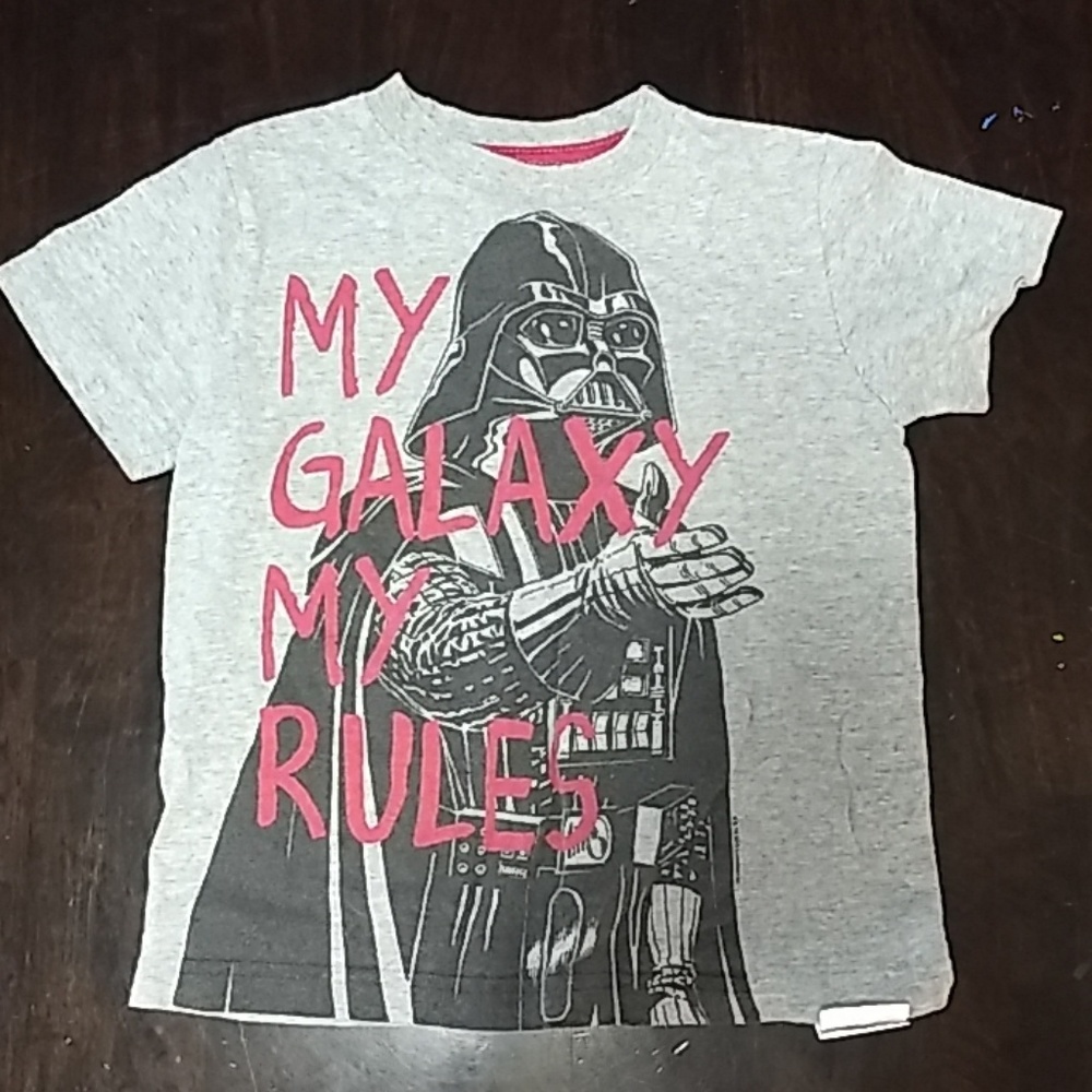 Star Wars tee shirt